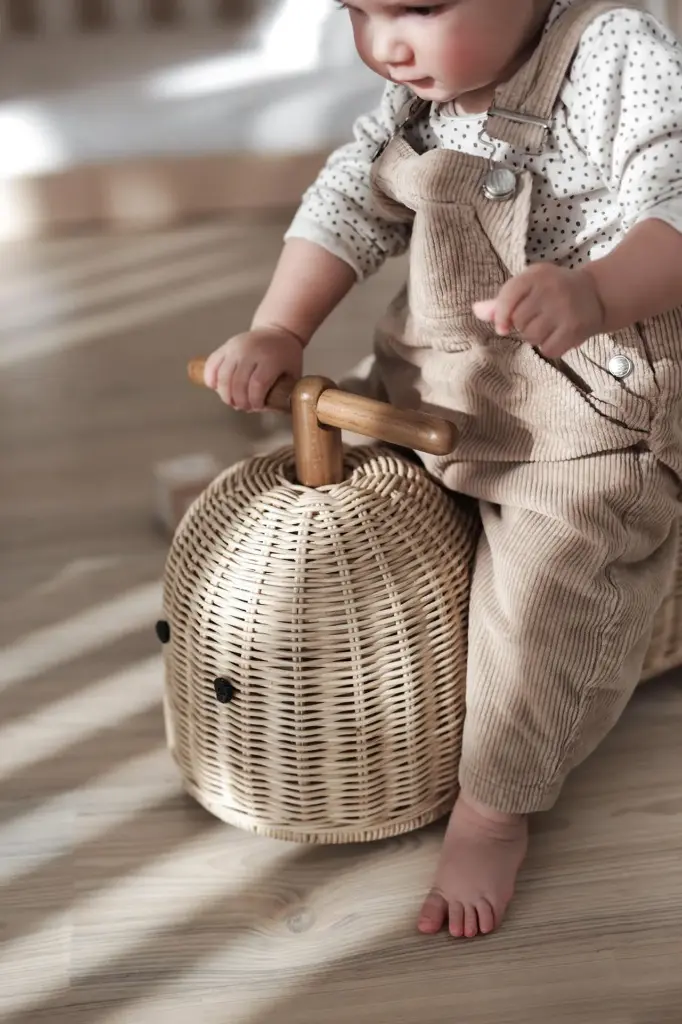 Ooh Noo - Kids Rattan Ride-On Scooter - Brown (3).webp