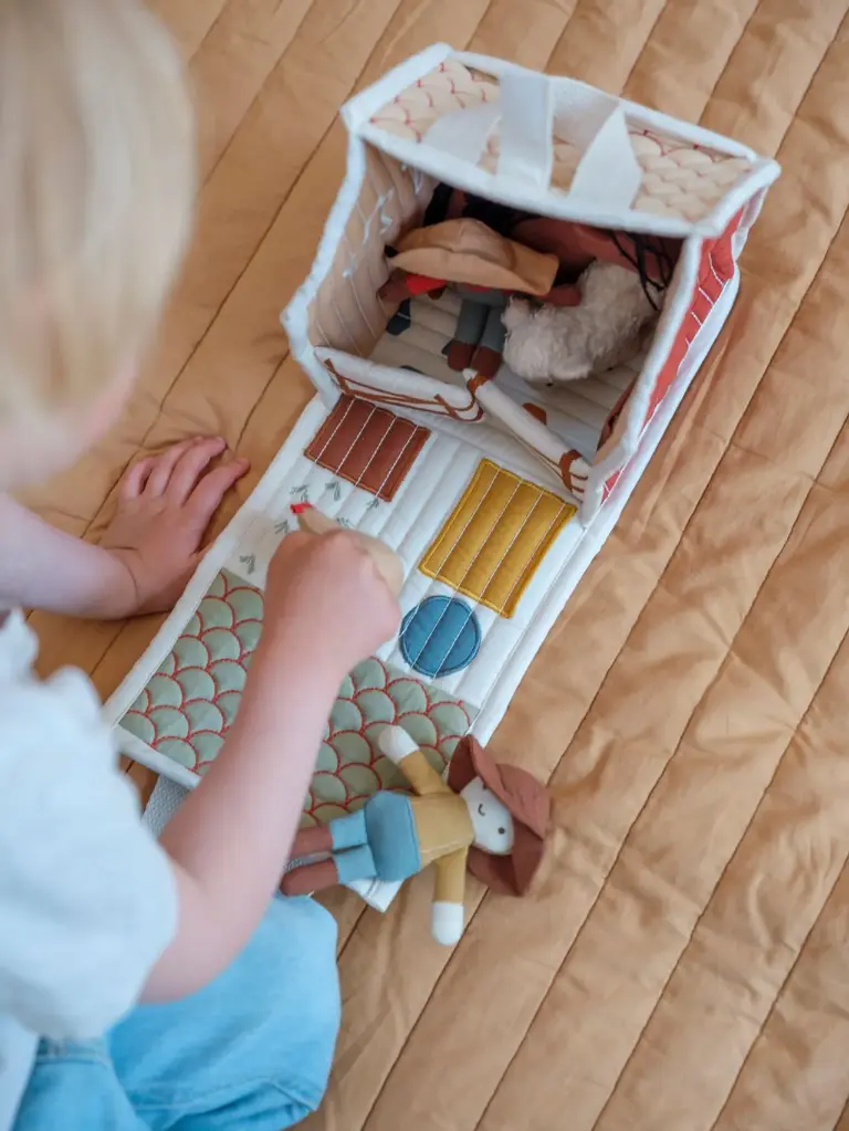 Fabelab - Fabric House Soft Toy - Little Farm (2).webp
