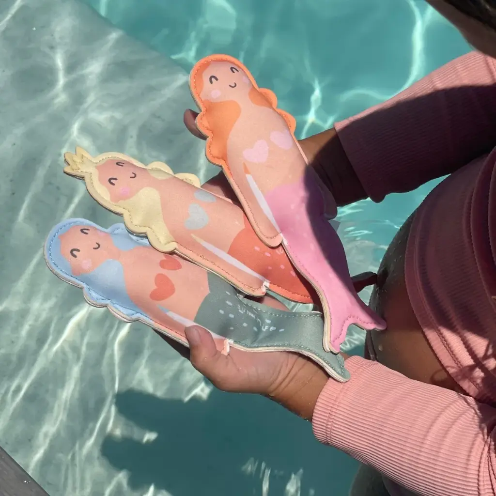 sunnylife-dive-buddies-melody-the-mermaid.webp