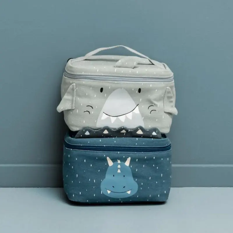 TrixieThermalLunchBagMr.Shark03_2880x.webp