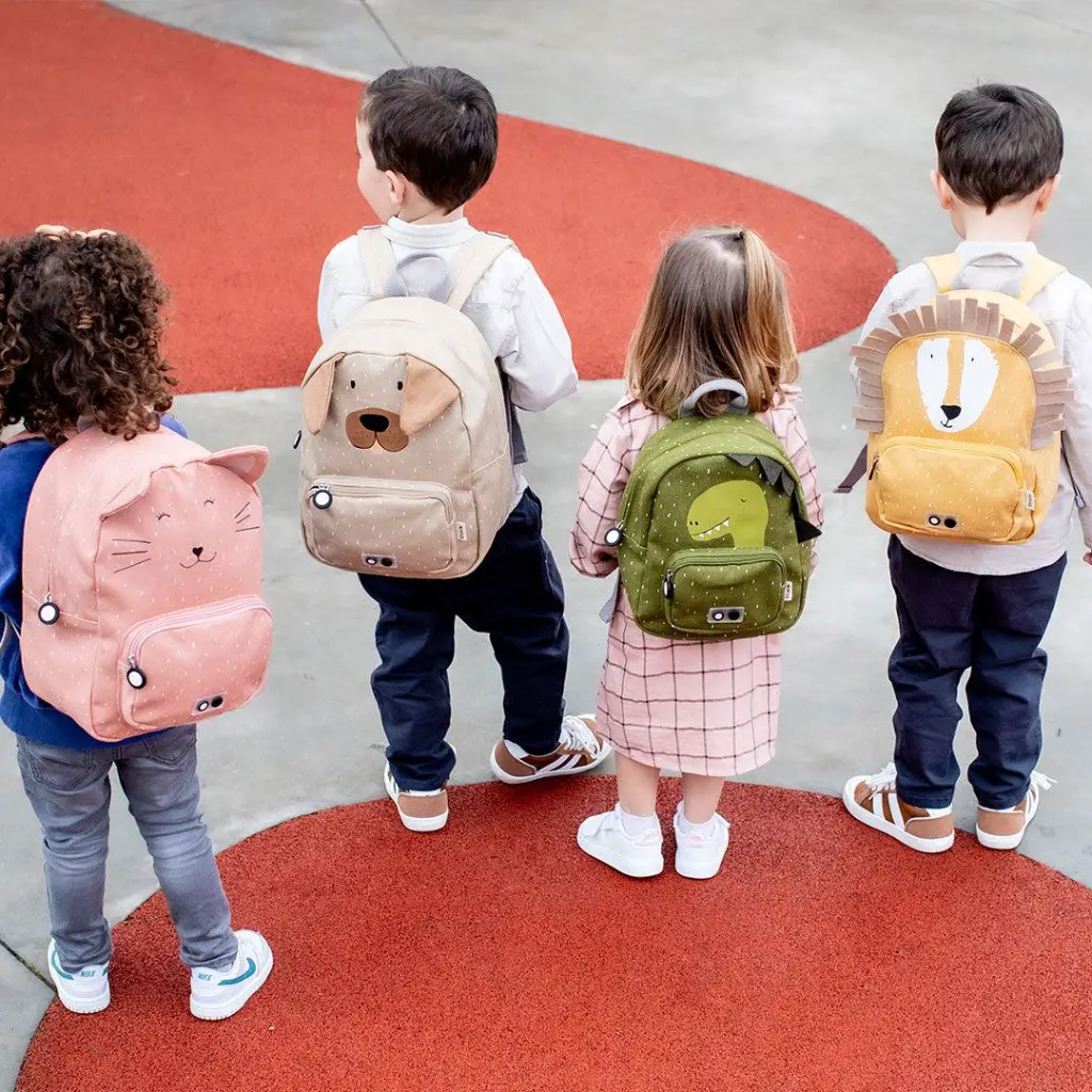 trixie-backpack-mr-dino-5_9ccda560-3e96-46fd-b0ab-0e89bcbd6377.webp