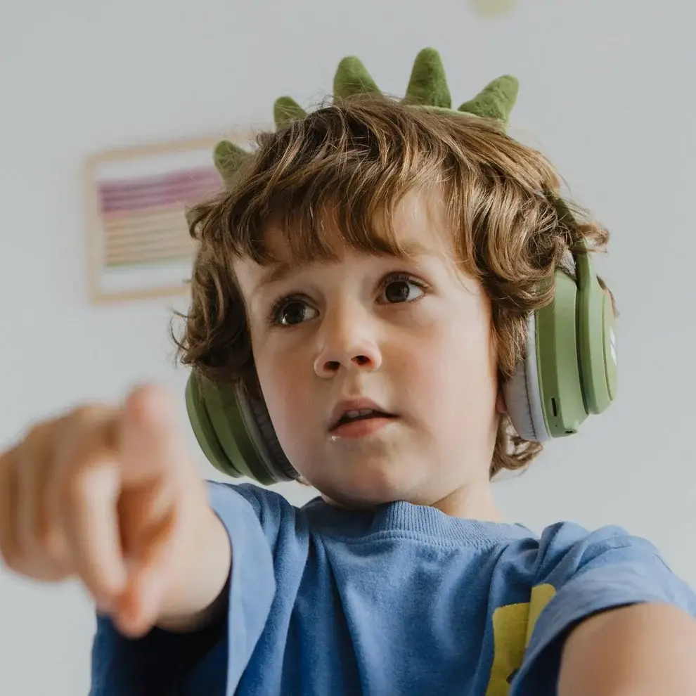KidywolfKidyEarsHeadphones-DinosaurTHETHRIFTYMUMMA_12.webp