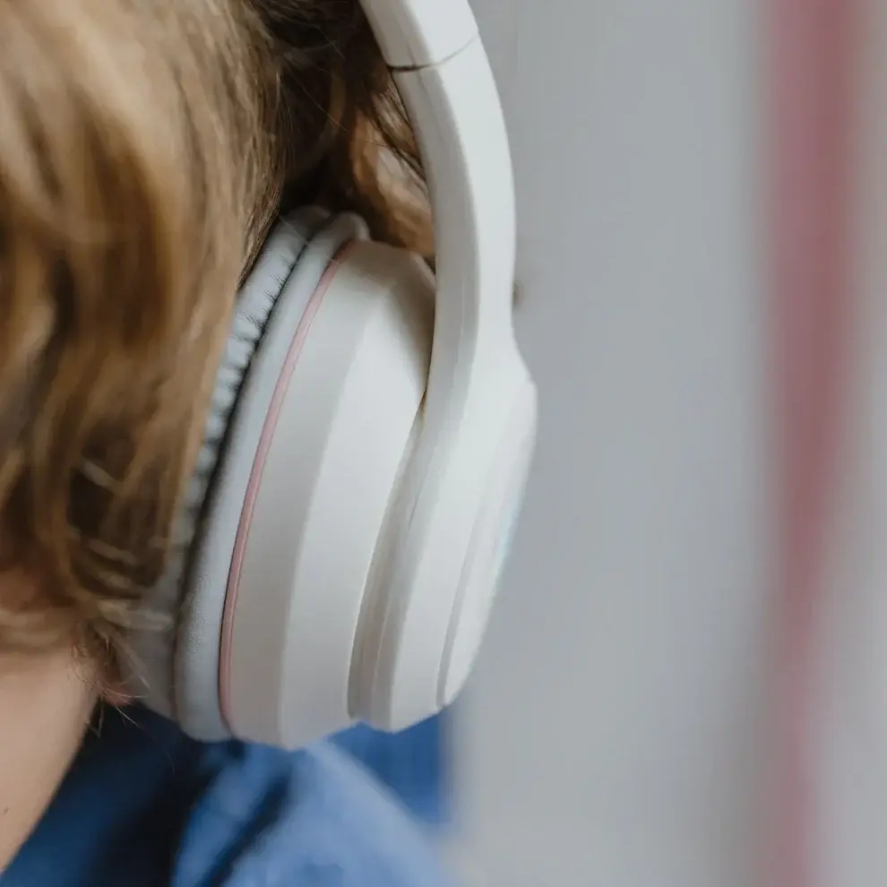 KidywolfKidyEarsHeadphones-RabbitTHETHRIFTYMUMMA_9.webp