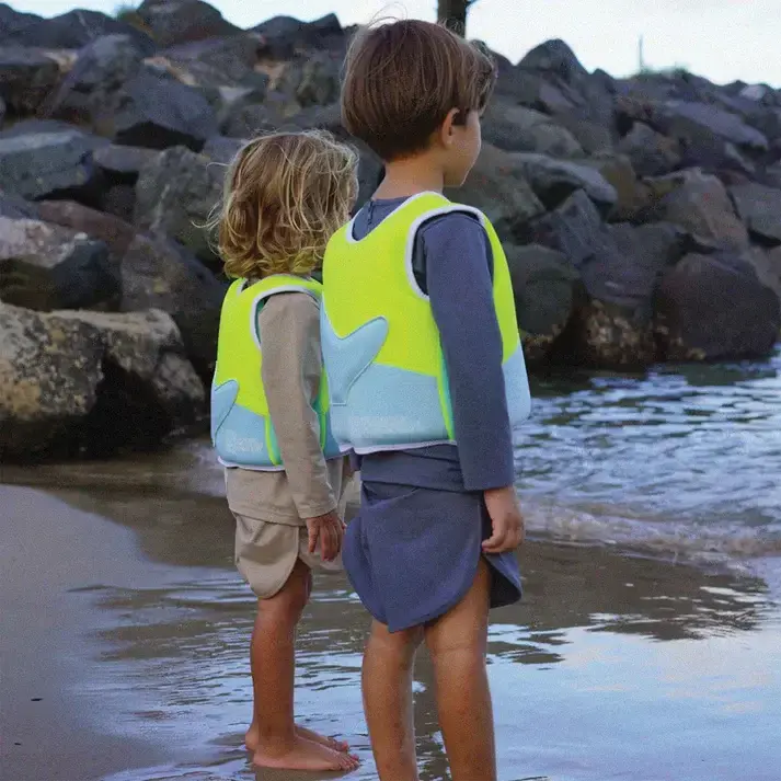 Sunnylife-Salty-The-Shark-Swim-Vest-Aqua-Neon-Yellow-Product-5.webp
