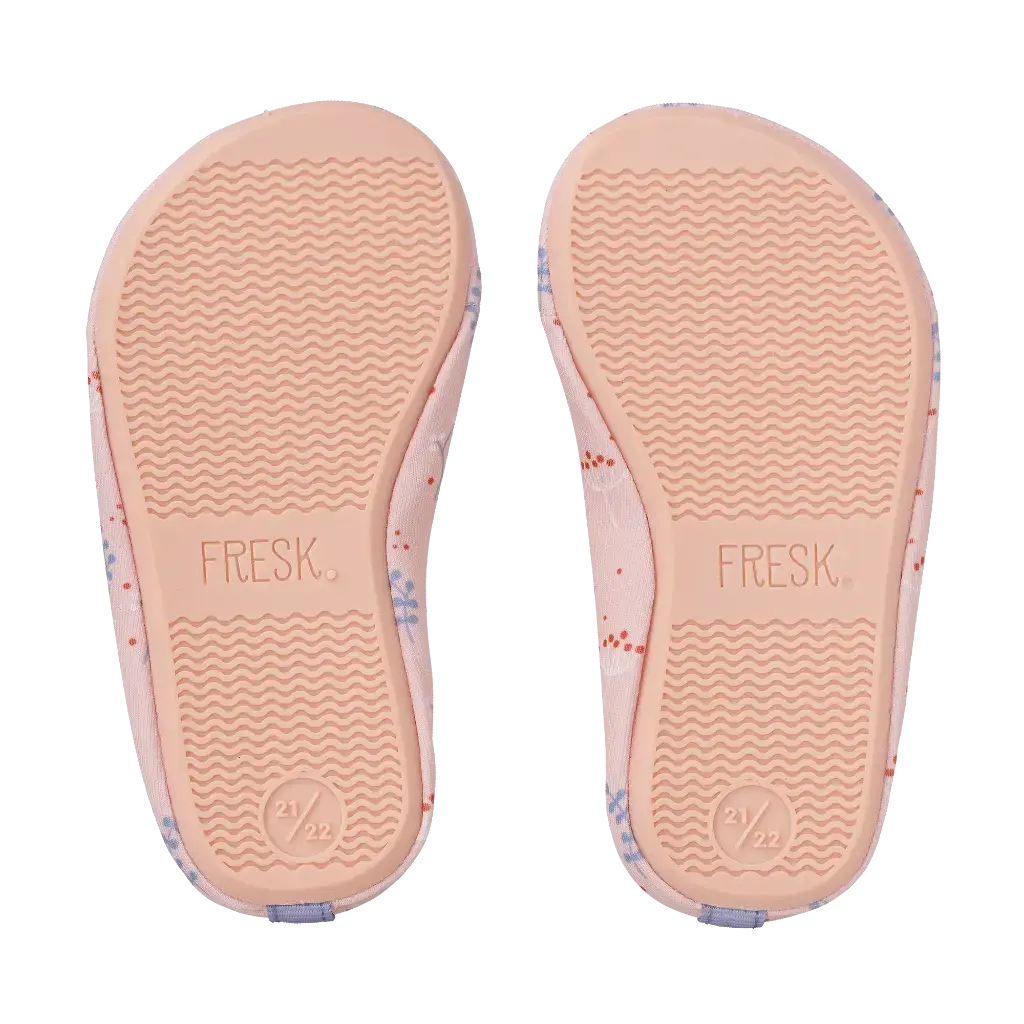 fresk-sw6380-15-uv-swim-shoes-mimosa-c.webp
