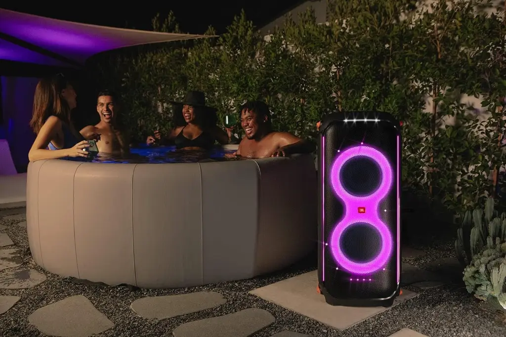 Fantasy-Party-Events-Services-fixtures-Speaker-Party-Box-710-Rental-3.webp
