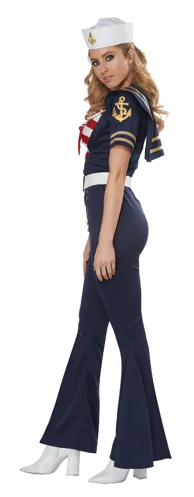 5020-012_AllHandsOnDeck_02.webp