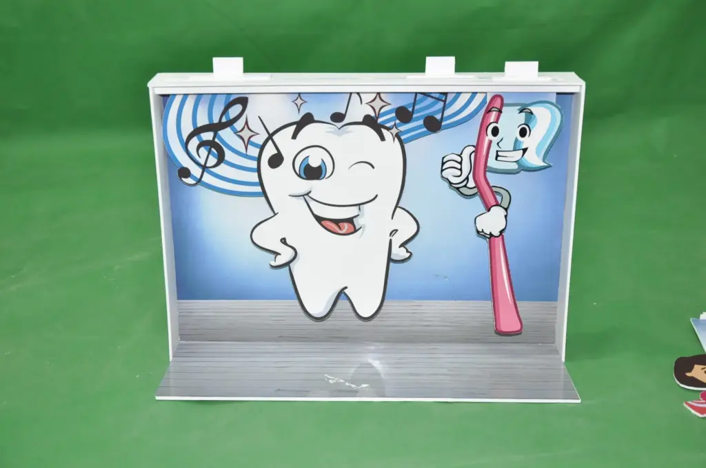 Fantasy-Party-Events-Services-fixtures-Tooty-Tooth-Story-Telling-Show-5.webp