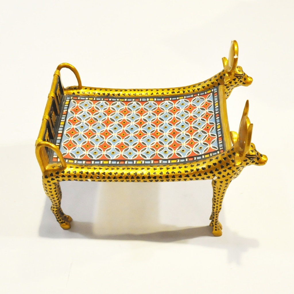 Bed - King/Pharoa/Lion Home Accessories