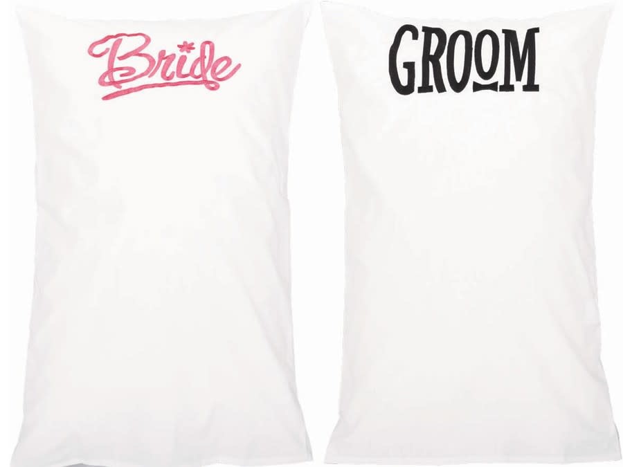 Bride & Groom Pillow Case Set