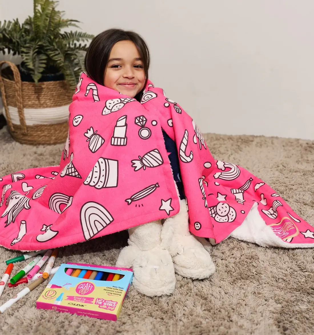 Colouring Blanket-Unicorn Arts & Crafts