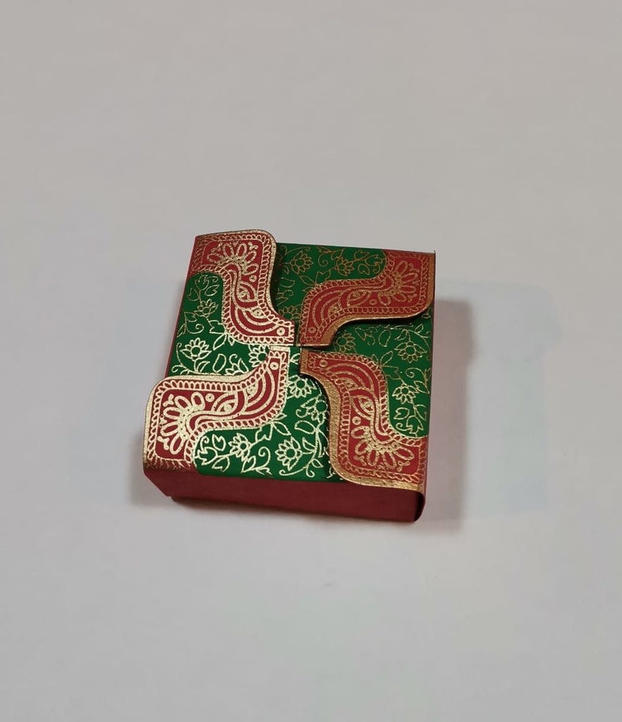 Folding Gift Pouch (6x6x2) cm - Red & Green
