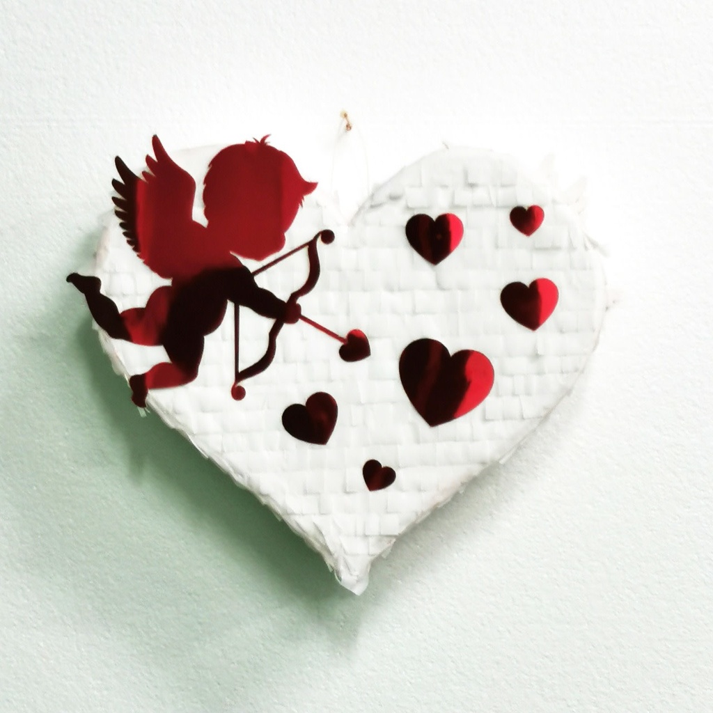 Heart  30 cm-Cupid Pinatas