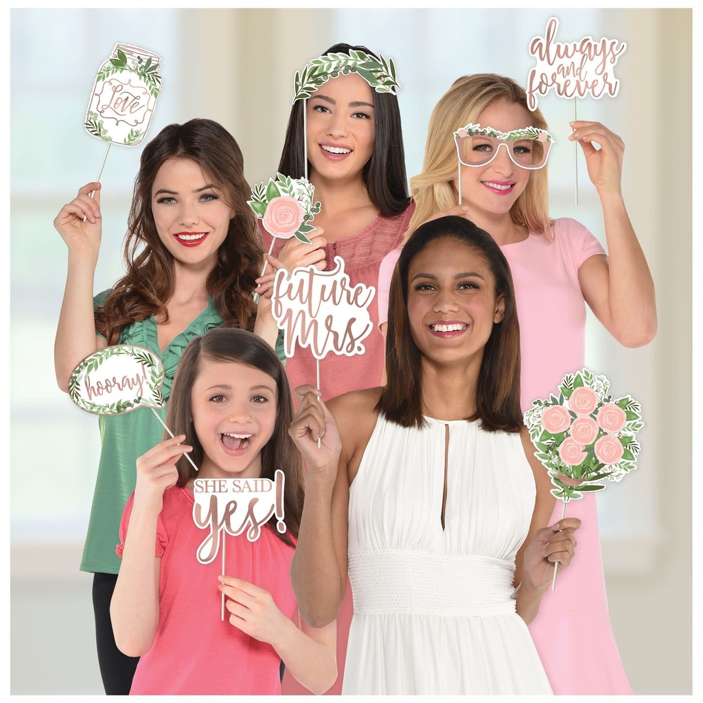Love And Leaves Photo Props
