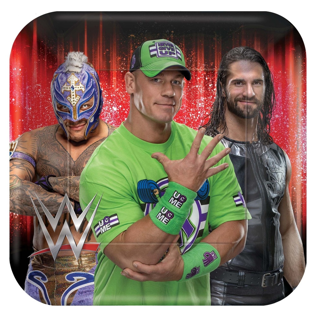 WWE Smash  9-Inch Square Plates