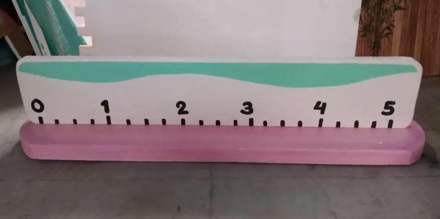 Scale Pool centerpiece 208x60x52 Cm Rental