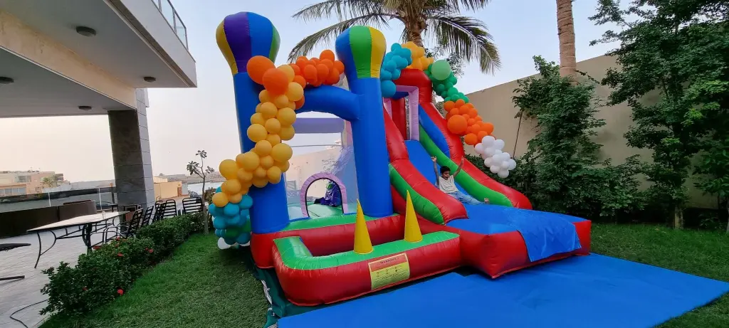 Playhouse With Slide Rainbow (L5XW4XH2.7) m-Rental