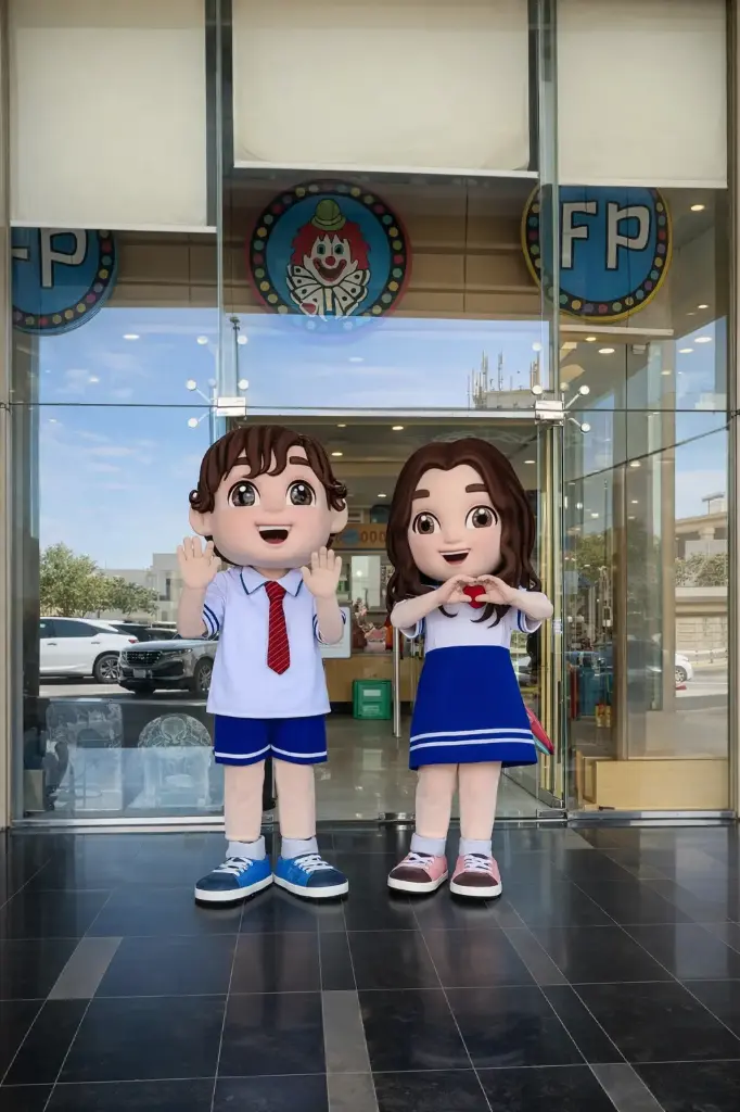  Azooz & Jude Dance Show