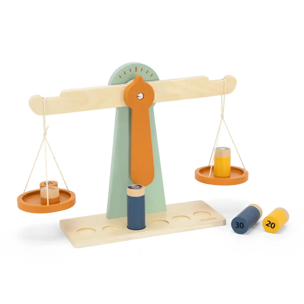 Wooden Scale With 6 Weights - 3Y+