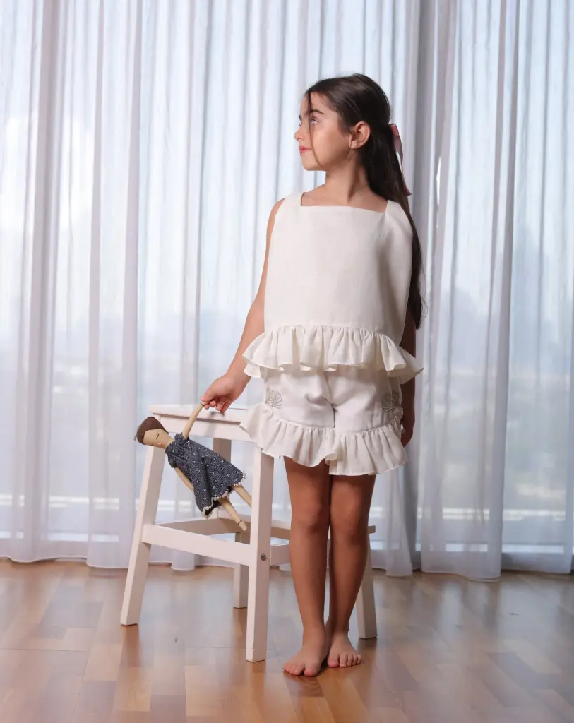 MUN MUN Seashell Short Embroidered Set